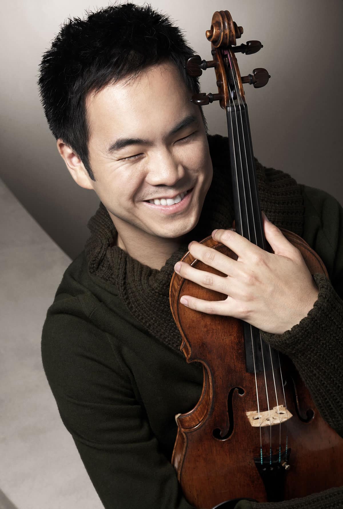 Richard O’Neill, teaching artist, 2021 Distinguished Alumni Awardee, Takács Quartet violist